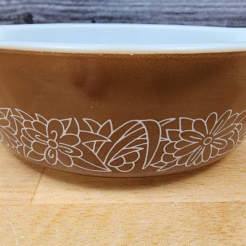 Load image into Gallery viewer, Corning Ware Pyrex Woodland Brown 1 Pt Casserole Round Ceramic Baking Pan 471