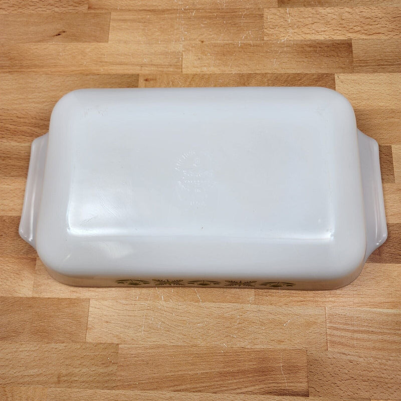 Load image into Gallery viewer, Anchor Hocking Fire King Meadow Green 12in Casserole Oven Baking Pan 432 1.5qt
