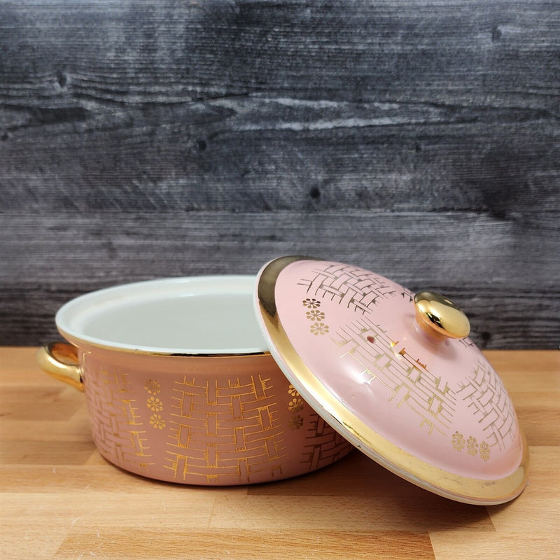 Load image into Gallery viewer, Hall Gold Label Pink Basket Weave Casserole Dish with Cover Lid 1.75 Qt Bowl #76