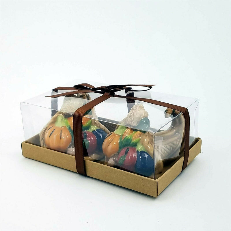 Load image into Gallery viewer, Ceramic Cornucopia Basket Salt Pepper Shaker Set