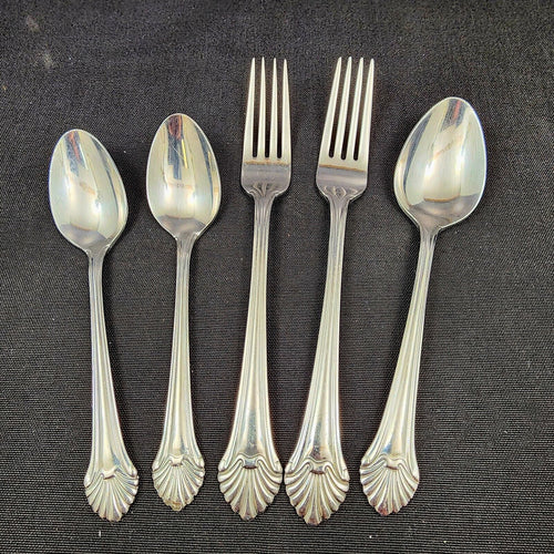 Seafare by Reed & Barton 5 Piece Set of Stainless Forks and Spoons