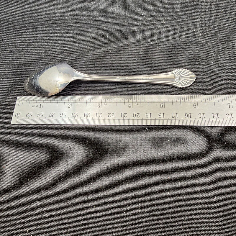 Load image into Gallery viewer, Seafare by Reed &amp; Barton 5 Piece Set of Stainless Forks and Spoons
