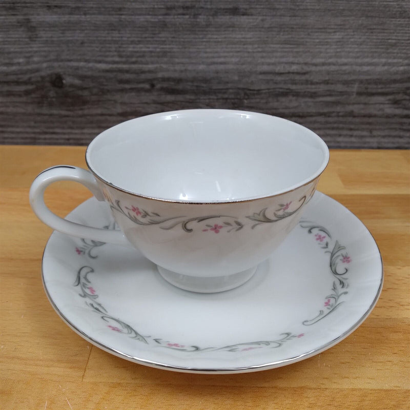 Load image into Gallery viewer, Royal Swirl Saucer &amp; Tea Cup Ceramic Dinnerware Fine China of Japan Coffee Mug
