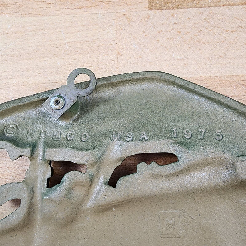 Load image into Gallery viewer, 3 Vintage Airplane Wall Hanging Cast Metal Ww1 Bi-Planes Made Usa 1970 Homco
