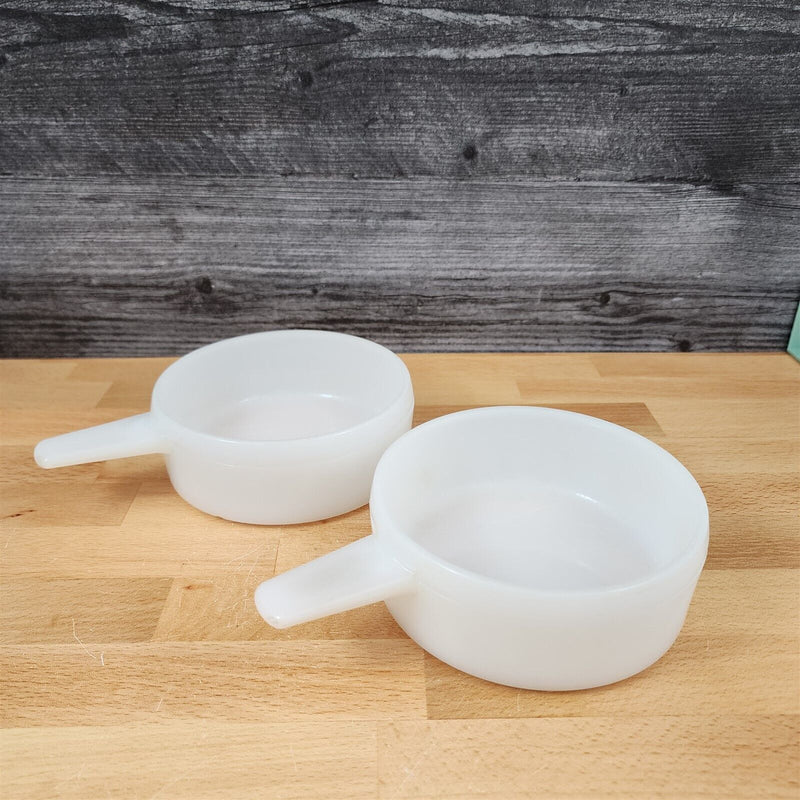 Load image into Gallery viewer, Ovenware Casserole Soup Bowls With Handles Set Of 2 J2639 Milk Glass 14 Oz Usa
