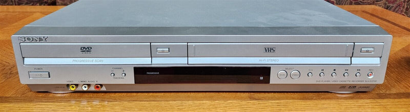 Load image into Gallery viewer, Sony Combo DVD VCR Player Hi-Fi Stereo VHS Recorder SLV-D370P No Remote Working
