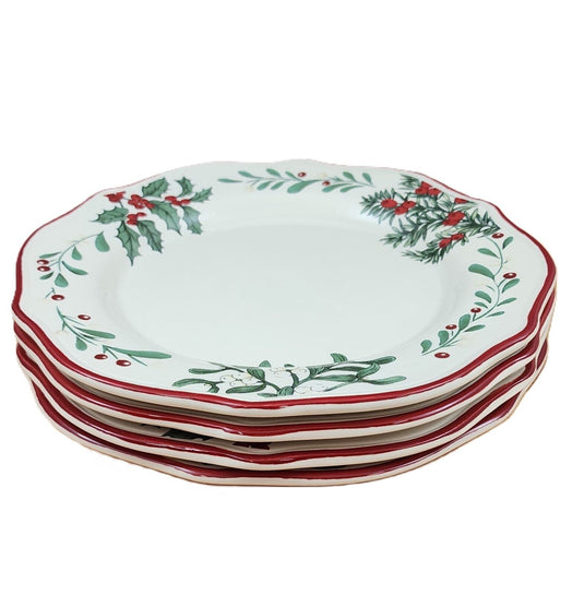 Better Homes & Gardens Winter Forest 4 Dinner Plates Heritage Collection Berries