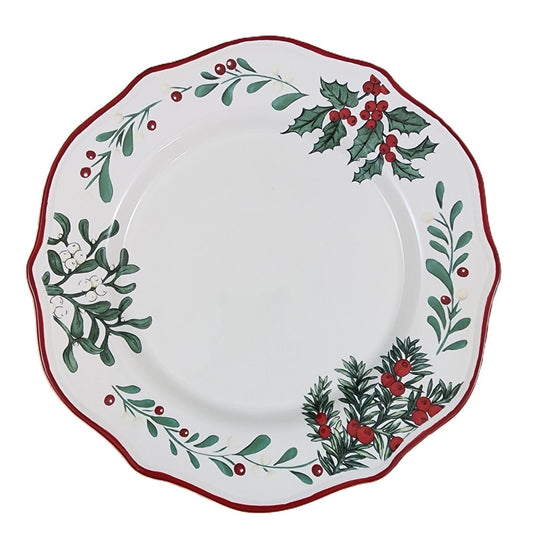 Better Homes & Gardens Winter Forest 4 Dinner Plates Heritage Collection Berries