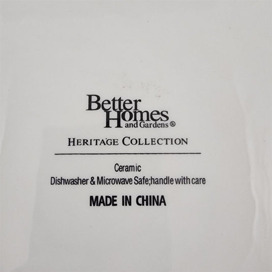 Better Homes & Gardens Winter Forest 4 Dinner Plates Heritage Collection Berries