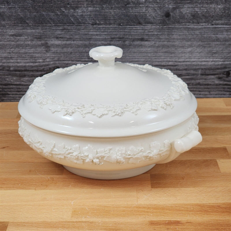 Load image into Gallery viewer, Wedgwood Cream Color on Cream Round Covered Vegetabble Bowl and Lid Queens Ware
