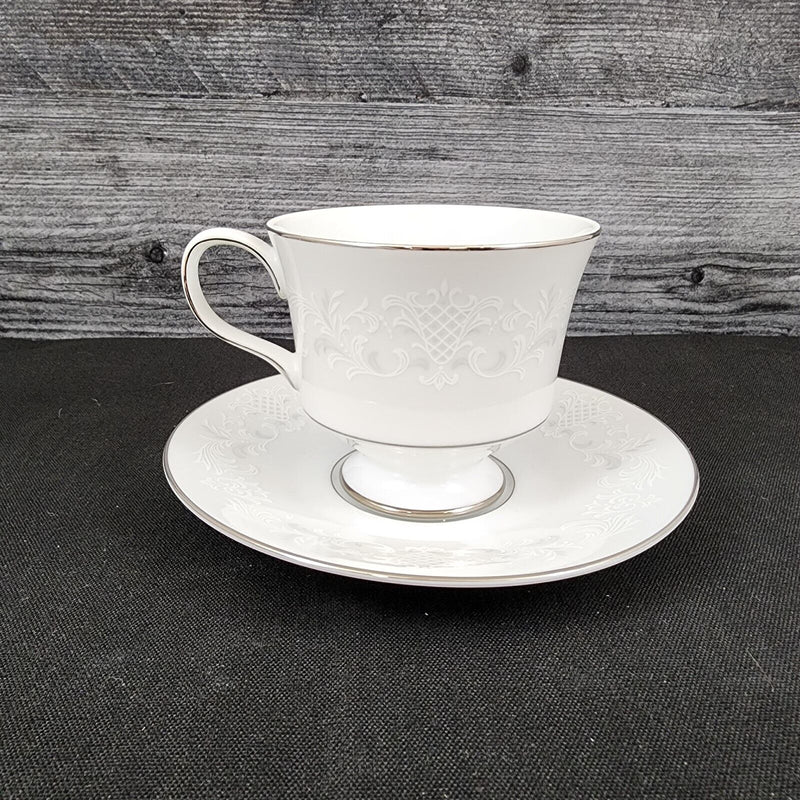 Load image into Gallery viewer, Sango Florence Saucer &amp; Tea Cup Coffee Mug Gray Scrolls Japan 3646 Dishware
