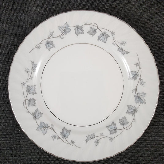 Mikasa Encino 212 Set of 2 Bread & Butter Plate Dinnerware Japan 6 5/8" (19.5cm)