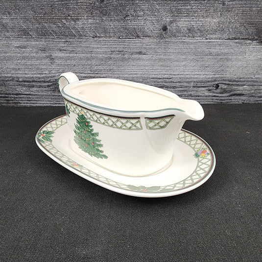 Mikasa Christmas Story Gravy Boat & Under Plate White Holiday Dinnerware Decor