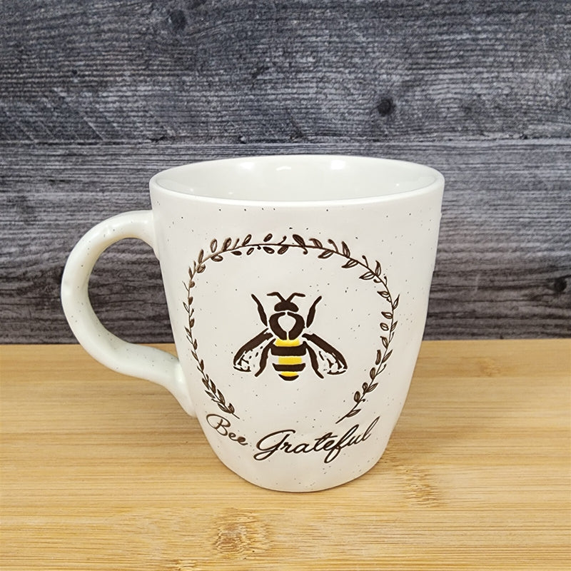 Load image into Gallery viewer, Be Grateful Saying Coffee Mug 16oz Bee Embossed Ceramic Tea Cup Blue Sky
