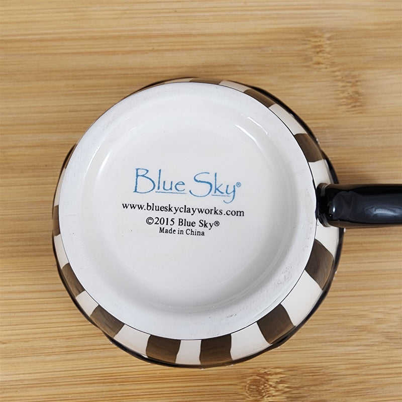 Load image into Gallery viewer, Cherry Tea for one Flower Garden Teapot Ceramic Blue Sky Floral Tea Pot Embossed
