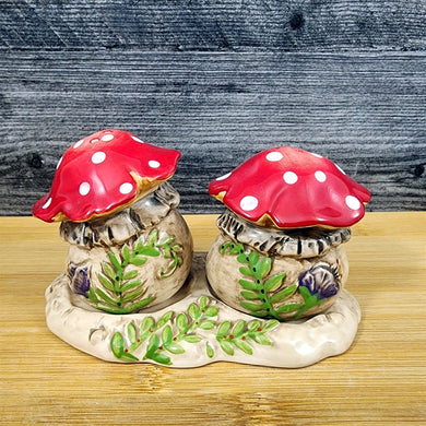 Mushroom Salt Pepper Set Ceramic Rustic Woodland Forest Garden Heather Goldminc