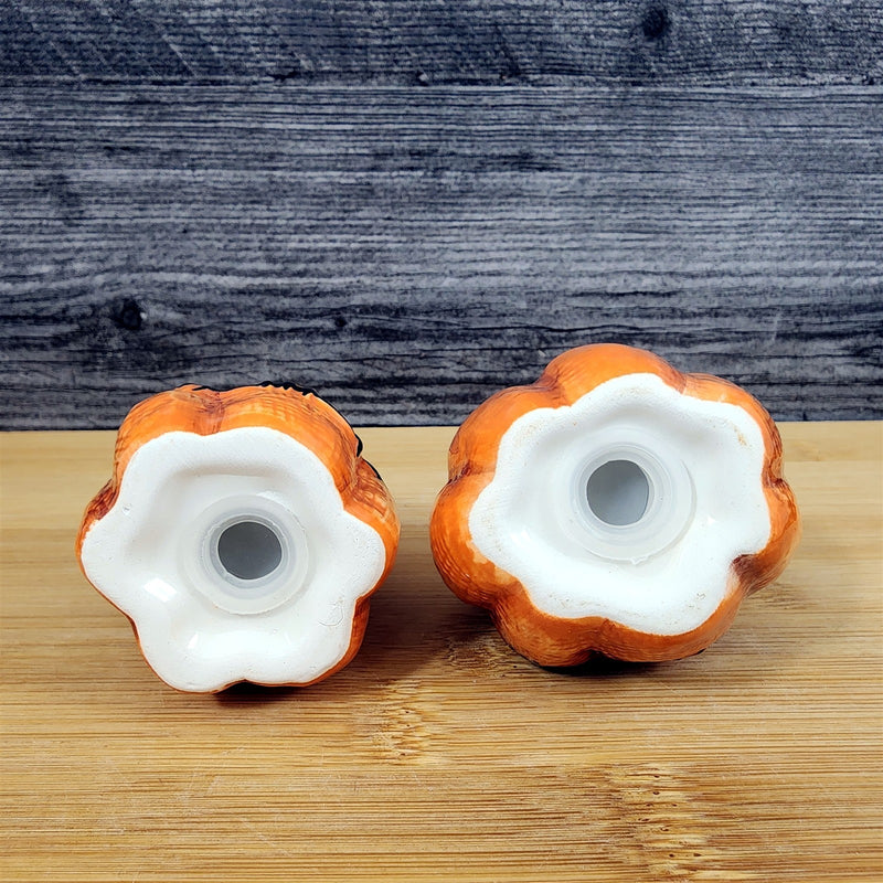 Load image into Gallery viewer, Halloween Salt Pepper Set Stitched Pumpkin Jack-o-Lanterns Fall Ceramic Blue Sky
