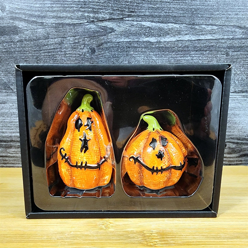 Load image into Gallery viewer, Halloween Salt Pepper Set Stitched Pumpkin Jack-o-Lanterns Fall Ceramic Blue Sky
