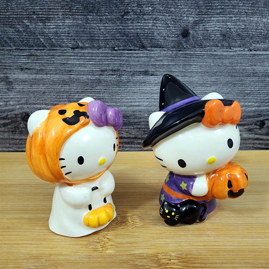 Hello Kitty Halloween Trick Treat Collectible Salt Pepper Set Ceramic Blue Sky