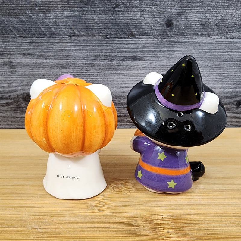 Load image into Gallery viewer, Hello Kitty Halloween Trick Treat Collectible Salt Pepper Set Ceramic Blue Sky
