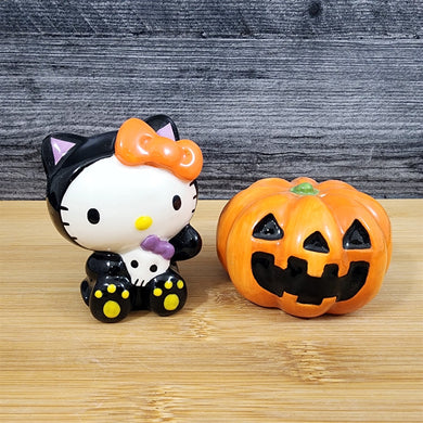 Hello Kitty Halloween Jack-o-Lantern Pumpkin Salt Pepper Set Ceramic Blue Sky