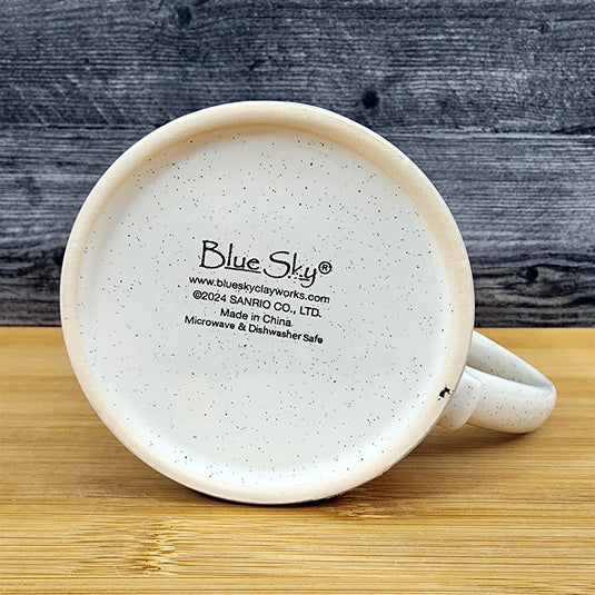 Hello Kitty Winter Sport Sledding Coffee Mug Blue Sky Ceramic Holiday Tea Cup