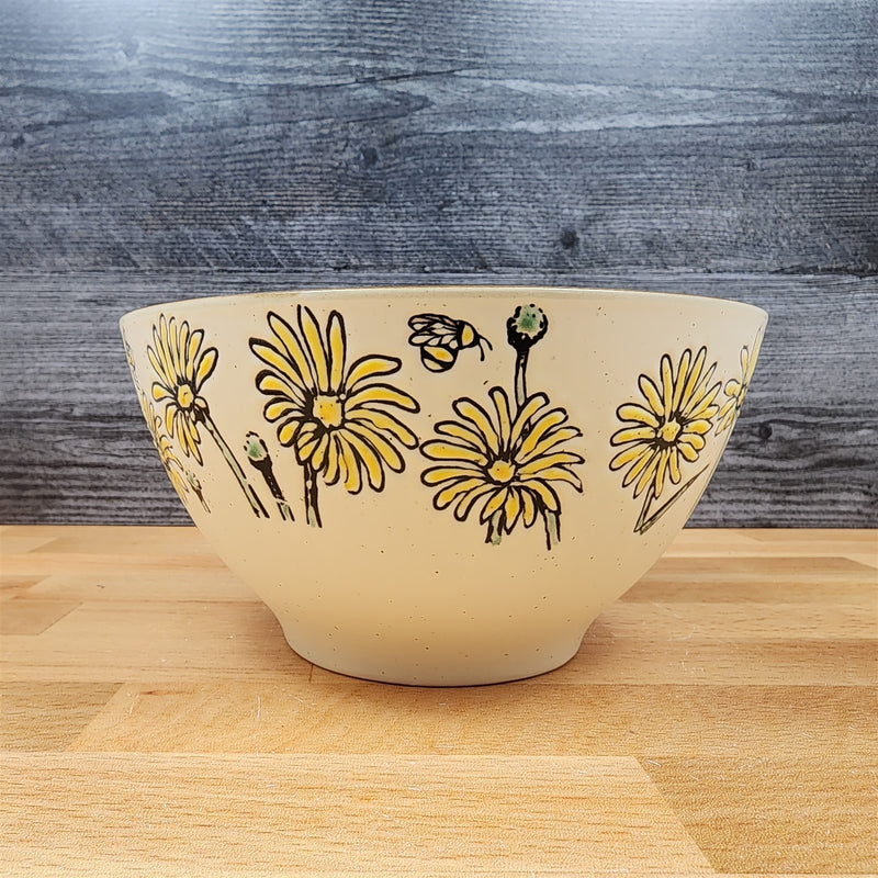 Load image into Gallery viewer, Spring Daisy Flowers and Bees Festive Bowl 6 inch (15cm) Floral Dish by Blue Sky
