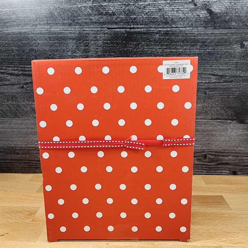 Load image into Gallery viewer, Holiday Cat Mug &amp; Ornament Gift Box Set Red Green Christmas Ceramic Blue Sky
