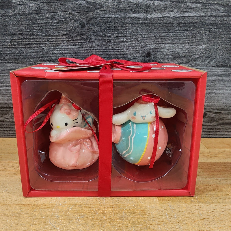 Load image into Gallery viewer, Hello Kitty and Cinnamoroll Christmas Ornament Gift Box Set Ceramic Blue Sky

