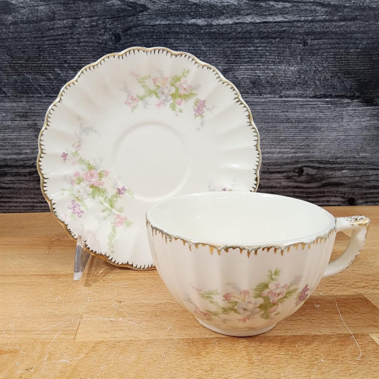Limoges Floral Cup Saucer Set of 2 La France USA 22 K Gold Scalloped Edge Trim
