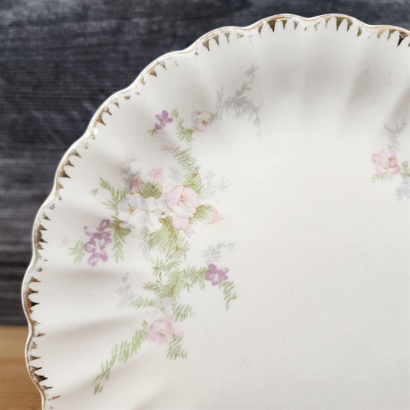 Load image into Gallery viewer, Limoges Floral Bread Plates Set of 4 La France USA 22 K Gold Scalloped Edge Trim
