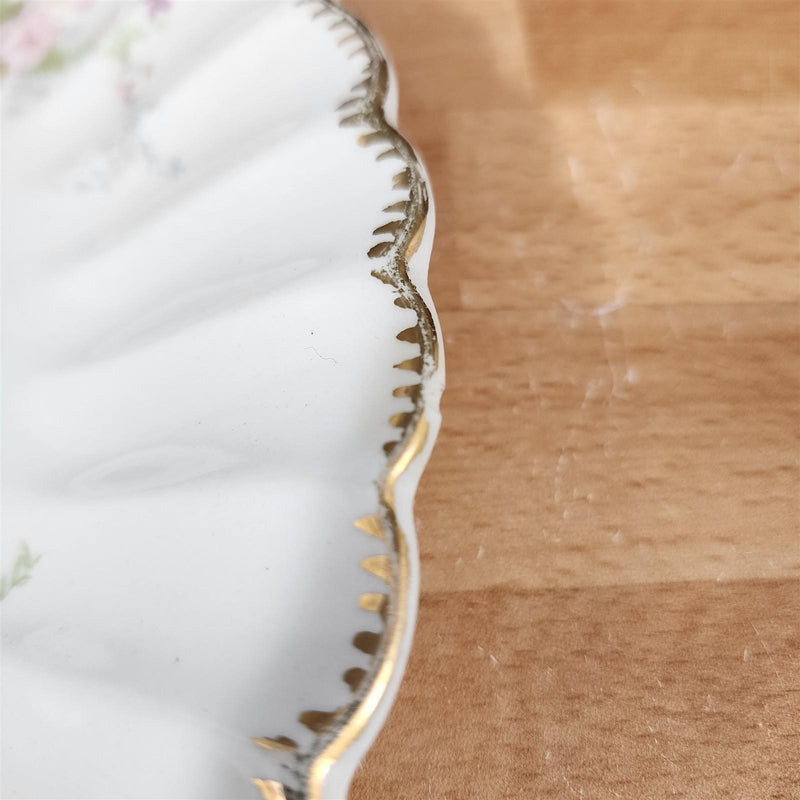 Load image into Gallery viewer, Limoges Floral Dinner Plate Set of 3 La France USA 22 K Gold Scalloped Edge Trim
