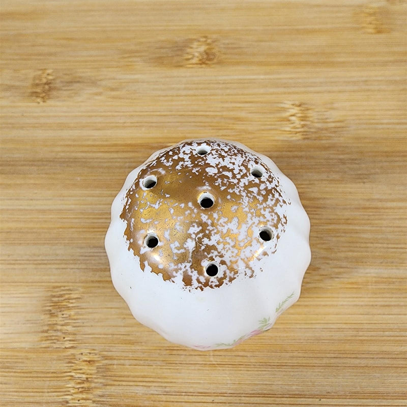 Load image into Gallery viewer, Limoges Floral Pepper Shaker La France USA 22 K Gold Scalloped Edge Trim
