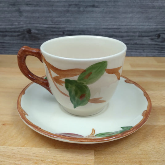 Franciscan Apple Tea Cup and Saucer Set of 4 Coffee Mugs