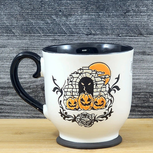 Jack-o-Lantern Halloween Pumpkin Mug Ceramic Black Coffee Tea Cup Blue Sky 17oz