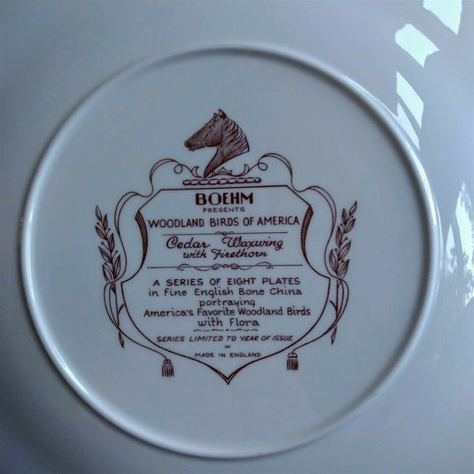 Boehm Plate Woodland Birds of America Cedar Waxwing w Firethorn 10 5/8" (27cm)