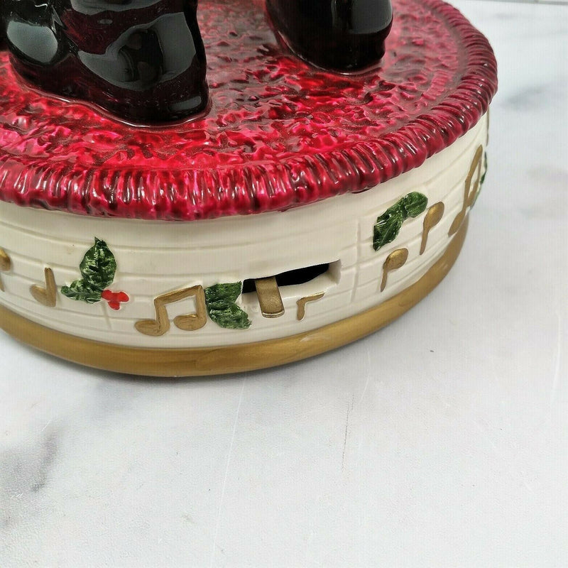 Load image into Gallery viewer, Christmas Holiday Musical Box Santa Claus by Enesco Plays Here Comes Santa
