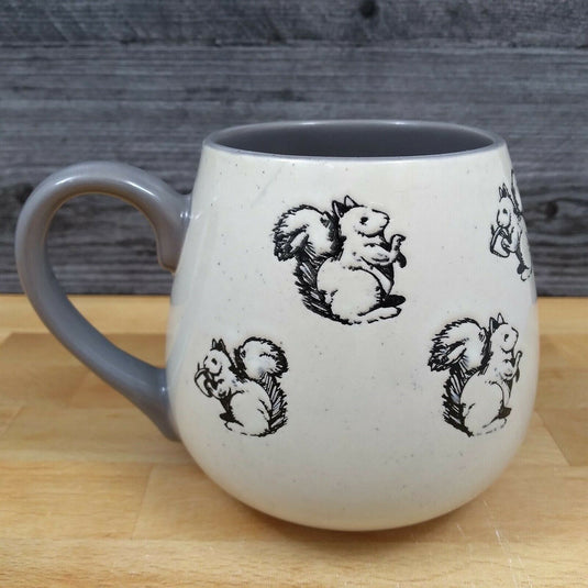 Squirrel Design Coffee Mug 20oz in Warm Gray 591ml Stoneware Tea Cup