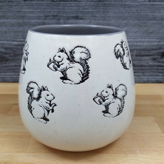 Squirrel Design Coffee Mug 20oz in Warm Gray 591ml Stoneware Tea Cup