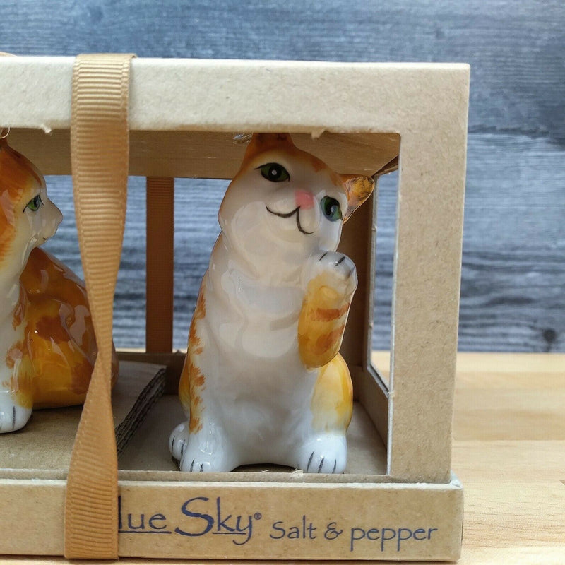 Load image into Gallery viewer, Orange Tabby Cat Salt Pepper Set Collectible by Blue Sky Clayworks
