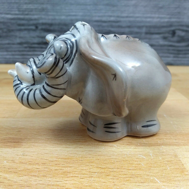 Load image into Gallery viewer, Elephants Salt and Pepper Set Collectible by Blue Sky Clayworks

