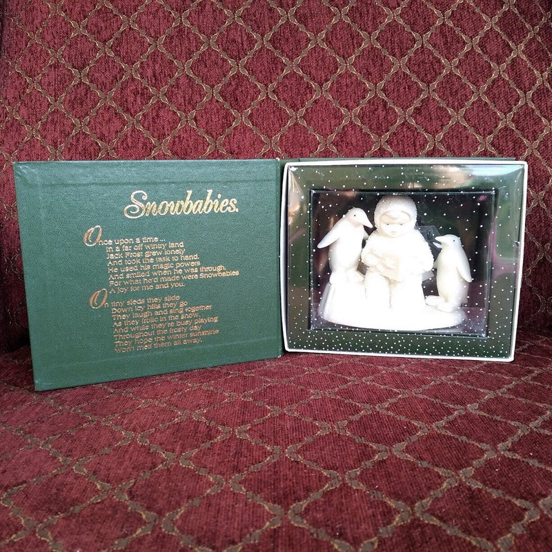 Load image into Gallery viewer, Snowbabies by Department 56 79456 Read Me A Story in Original Box
