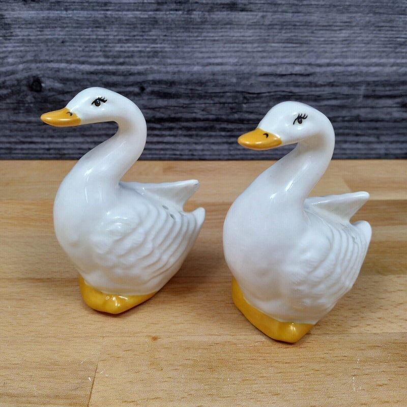 Load image into Gallery viewer, White Ducks Salt &amp; Pepper Shakers Country Farmhouse Geese Goose
