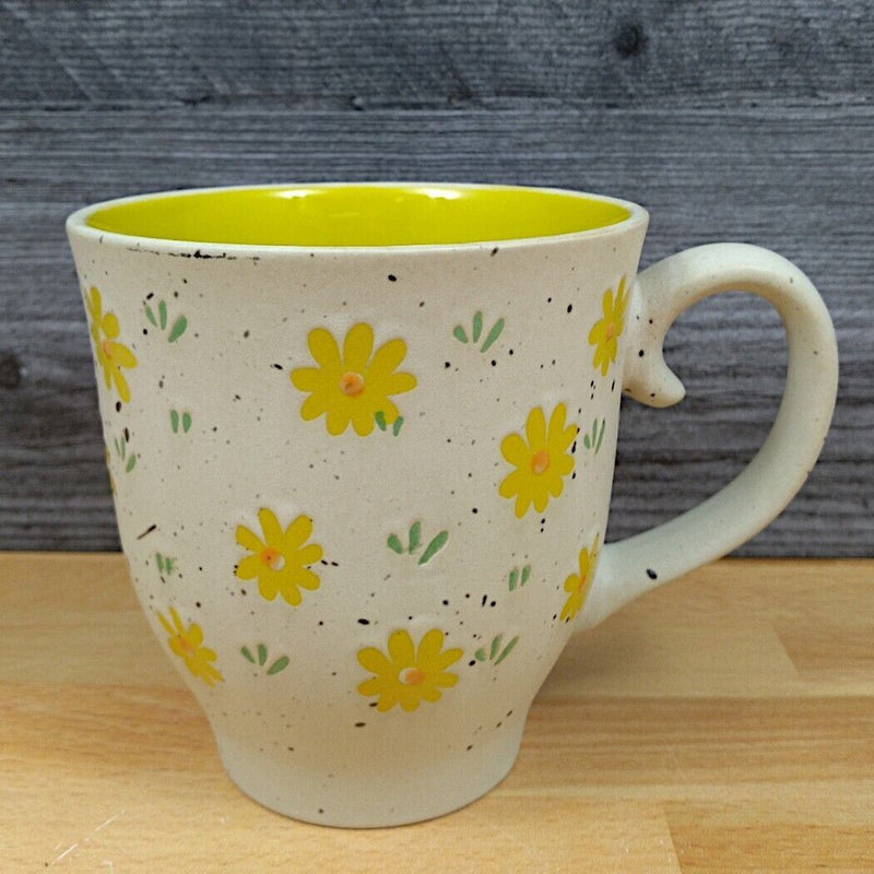 Load image into Gallery viewer, Yellow Daisy Floral Coffee Mug 18oz(532ml) Embossed Beverage Tea Cup by Blue Sky
