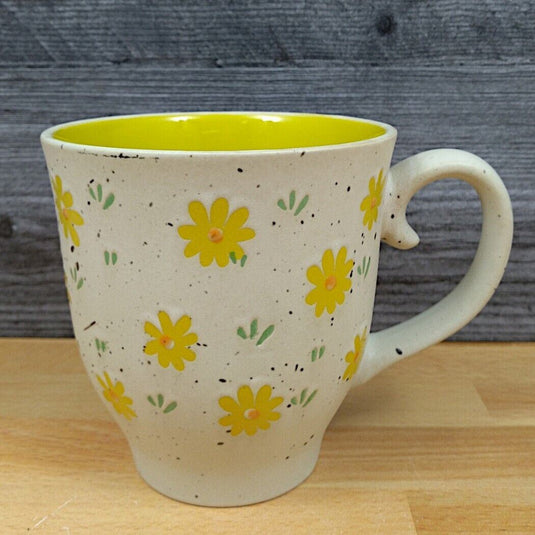 Yellow Daisy Floral Coffee Mug 18oz(532ml) Embossed Beverage Tea Cup by Blue Sky
