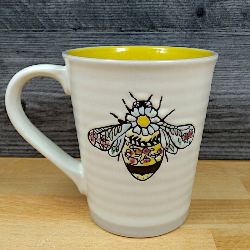 Load image into Gallery viewer, Flower Bumble Bee Coffee Mug 18oz (532ml) Embossed Beverage Tea Cup Blue Sky
