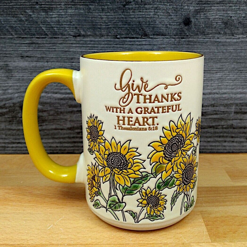 Load image into Gallery viewer, Fall Sunflower Give Thanks Saying Coffee Mug 18oz (532ml) Tea Cup Blue Sky
