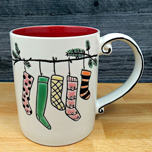 Holiday Garland Stockings Coffee Mug 16oz 473ml Embossed Christmas Cup Blue Sky
