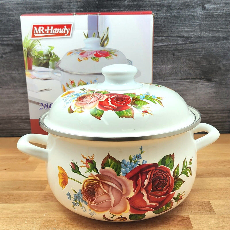 Load image into Gallery viewer, Enamel Coated Baking Casserole Pot With Cover White Roses Floral Design 4.22 Qt

