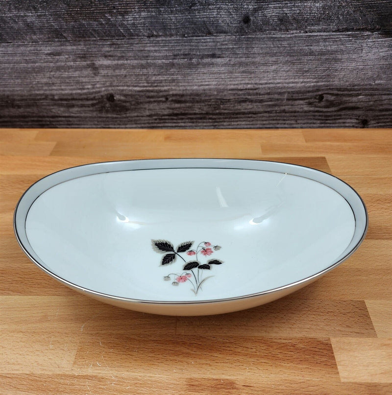 Load image into Gallery viewer, Oval Vegetable Serving Bowl by Noritake Japan Grayson 5697 10 inch (25cm)
